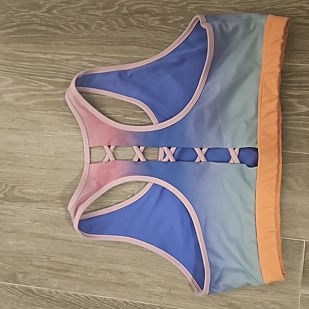 XL Sports Bra - Picture 3 of 3